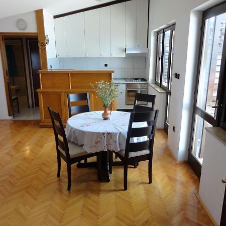 Apartman Lucijan Marusici  المظهر الخارجي الصورة