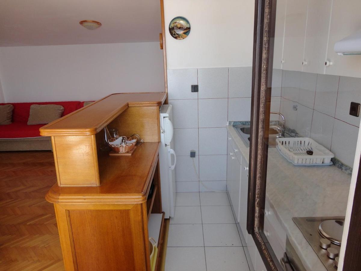Apartman Lucijan Marusici  المظهر الخارجي الصورة